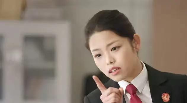 蔡文静|《底线》：演技拉胯的蔡文静，被个个抢戏的女配角们碾压了