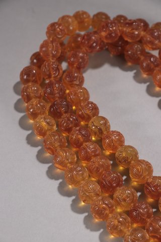 |清代-天然金珀圆雕团寿108佛珠