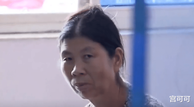 保姆霸占家中主卧,带儿媳到雇主家坐月子,被辞退后竟赖着不走