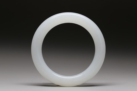 |和田玉籽料“一级白 圆环手镯”