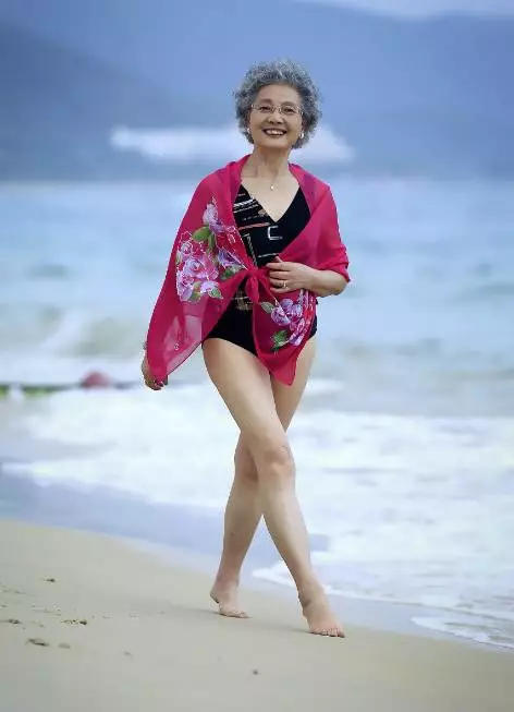 运动 70岁出道，91岁直播带货，这位中国奶奶活成了我们羡慕的老年样子