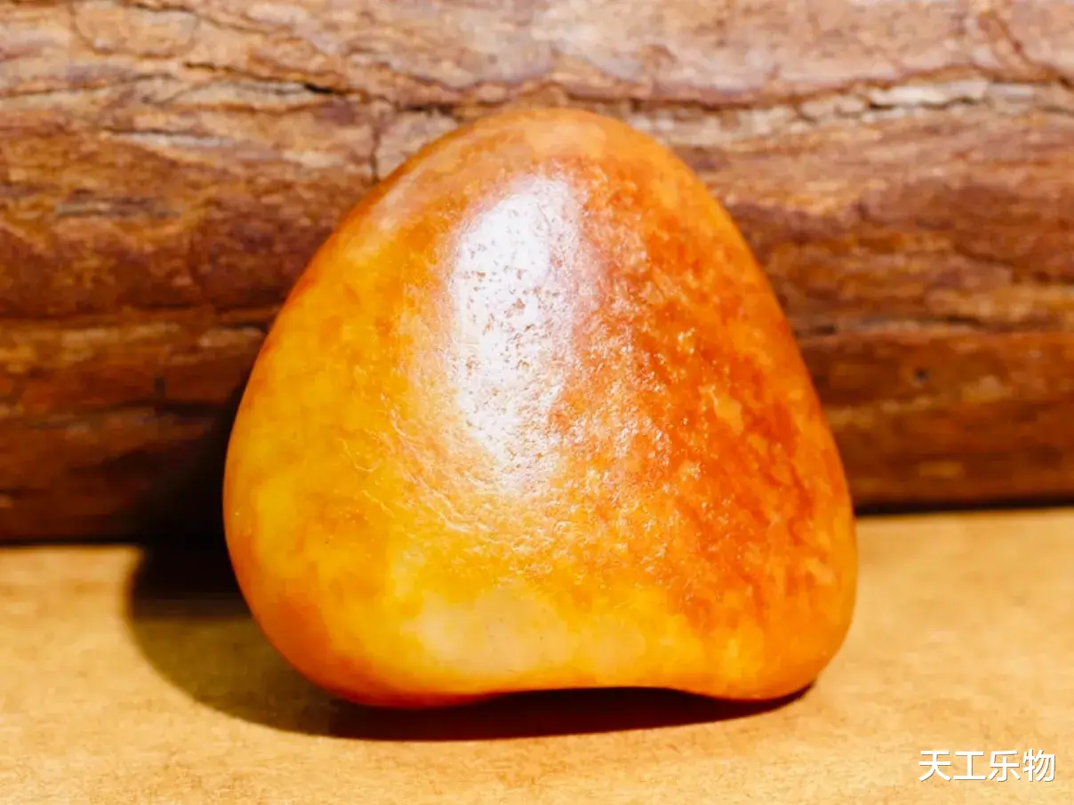 毛笔字|翡翠、和田玉不知道选哪个?十条建议帮您答疑解惑!