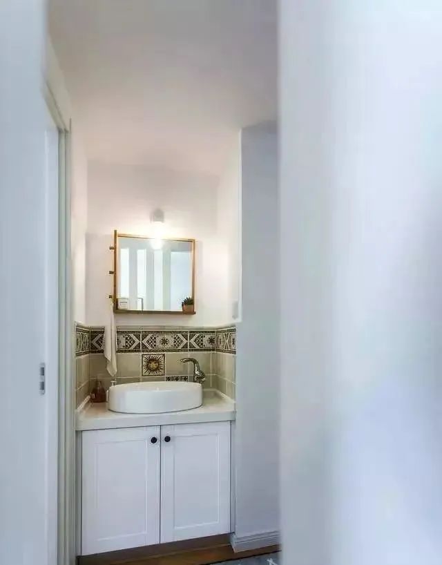 我的96平三室新房,装修花了10万,进门没玄关这么装才实用漂亮!