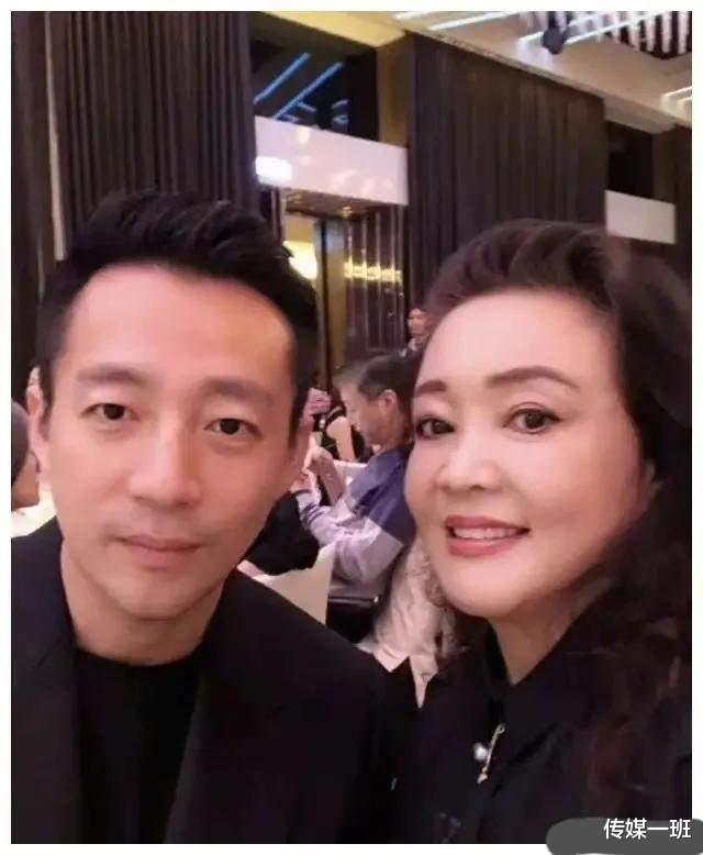 大S|张兰撕开大s的体面，却又侧面求和？双方都没有勇气鱼死网破