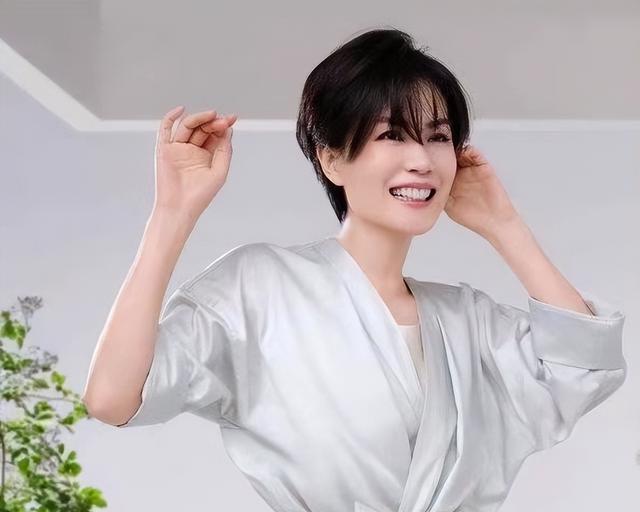 王菲|王菲:我不认为离婚会给孩子造成伤害,也不相信什么儿童心理学