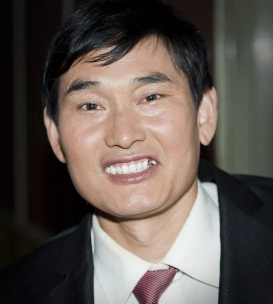 朱之文|陈亚男父亲连篇累牍批评大衣哥？