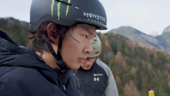 周杰伦|苏翊鸣竟然和周杰伦是同班？真实学历被晒出，同班同学都没见过他