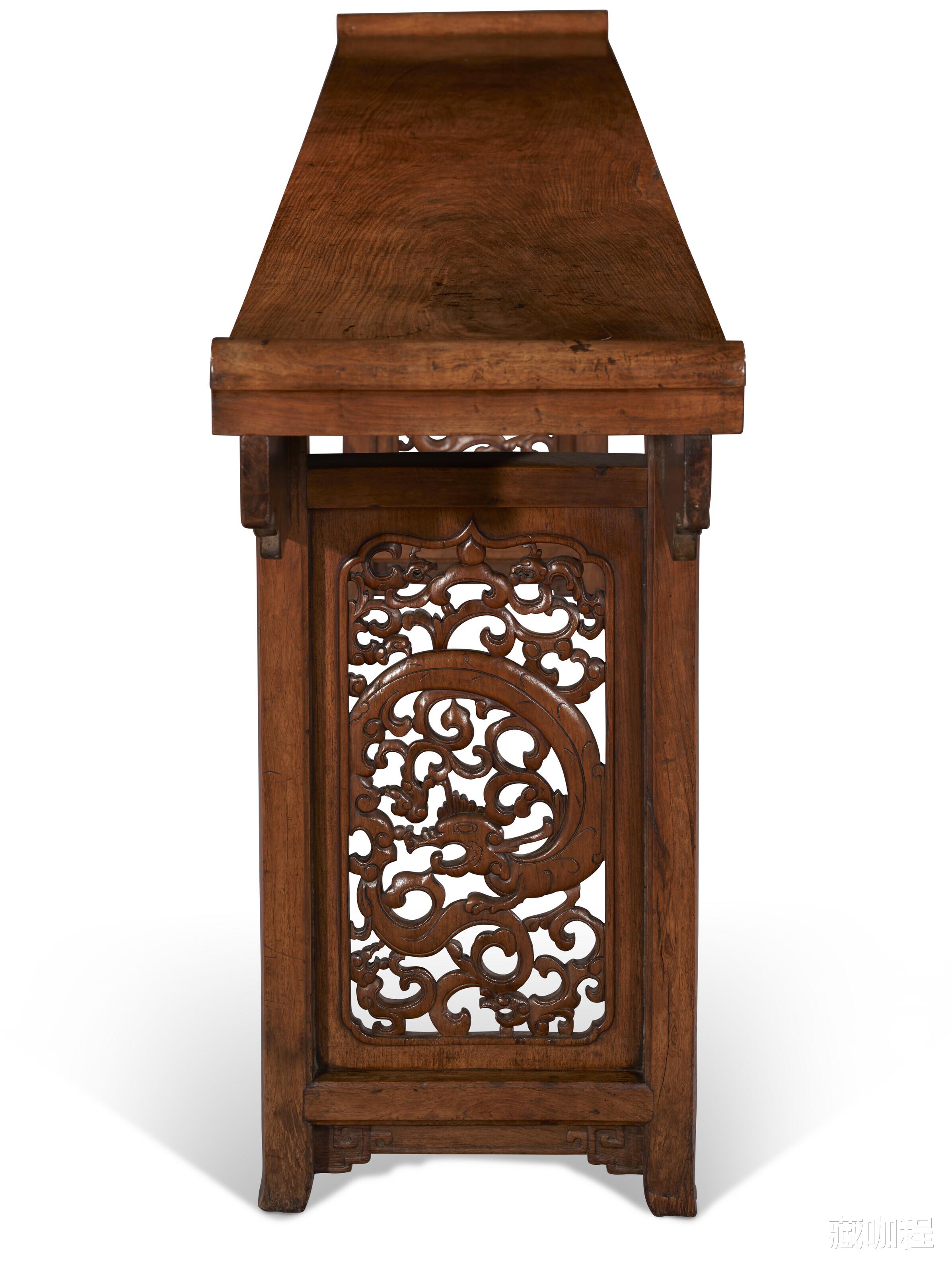 梅花|恢弘巨制、镇宅重器，黄花梨翘头大案藏家必争拍品