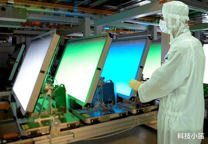 苹果|紧跟苹果，国内供应巨头正式宣布，央媒的劝诫被忽视了？