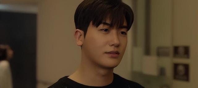 明星|他俩恋情曝光冲上热搜？他到底凭什么