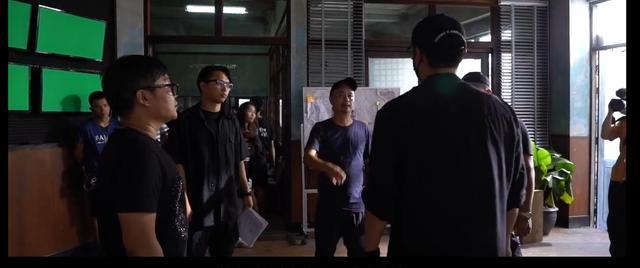 肖央|3天2亿票房!肖央不仅打败了黄渤,还打败了王千源