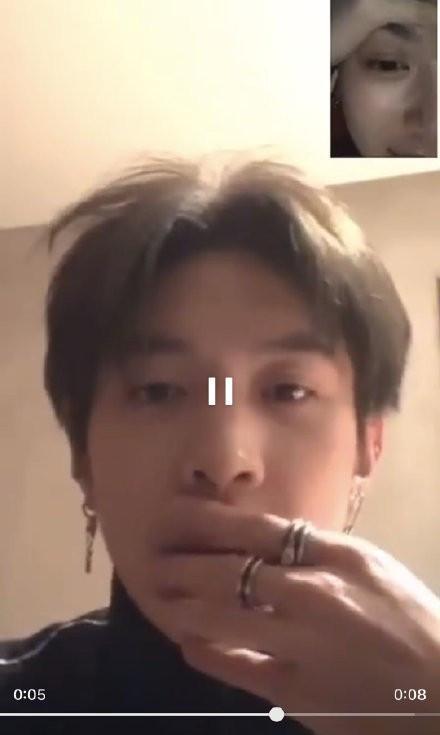 马伯骞|有情况？马伯骞深夜带两个美女回家，曾与孔雪儿闹绯闻