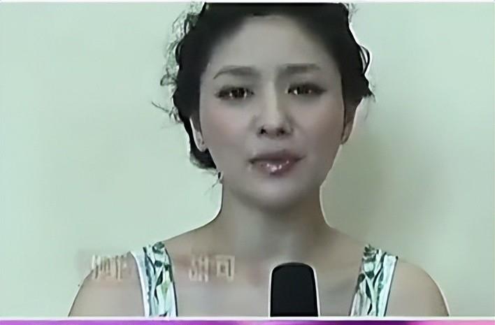 胡可|沙溢对胡可的“道德绑架”，揭开了多少男人自私自利的遮羞布