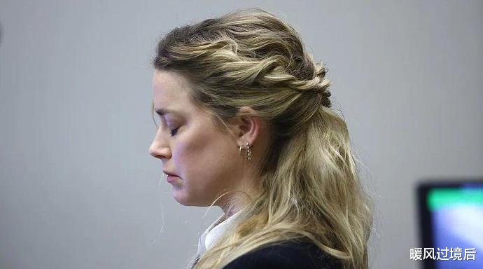 迪丽热巴|德普离婚案闹剧变喜剧，网友为何“一边倒”支持他？