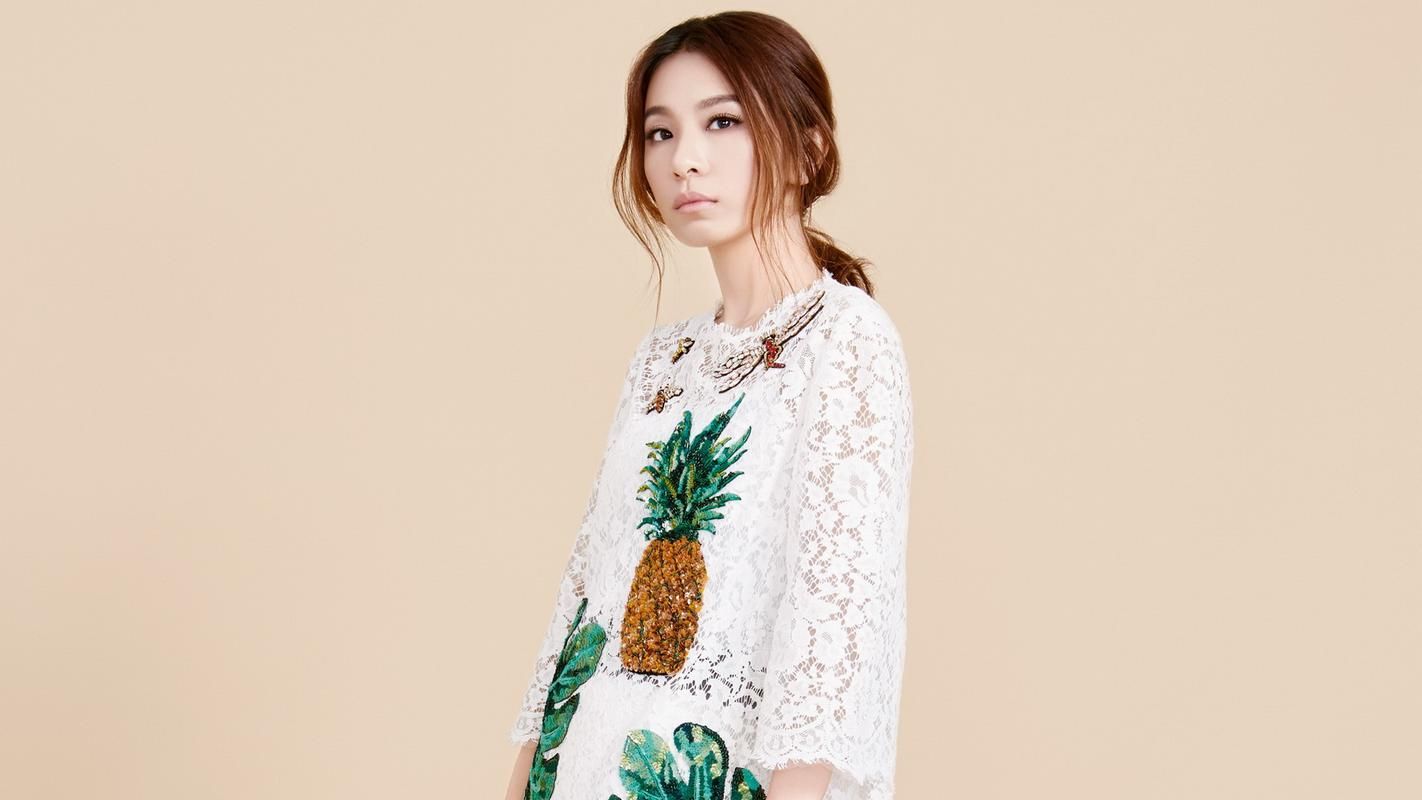 田馥甄|Hebe田馥甄发新动态惹争议,被质疑是在阴阳怪气,网友称SHE团灭