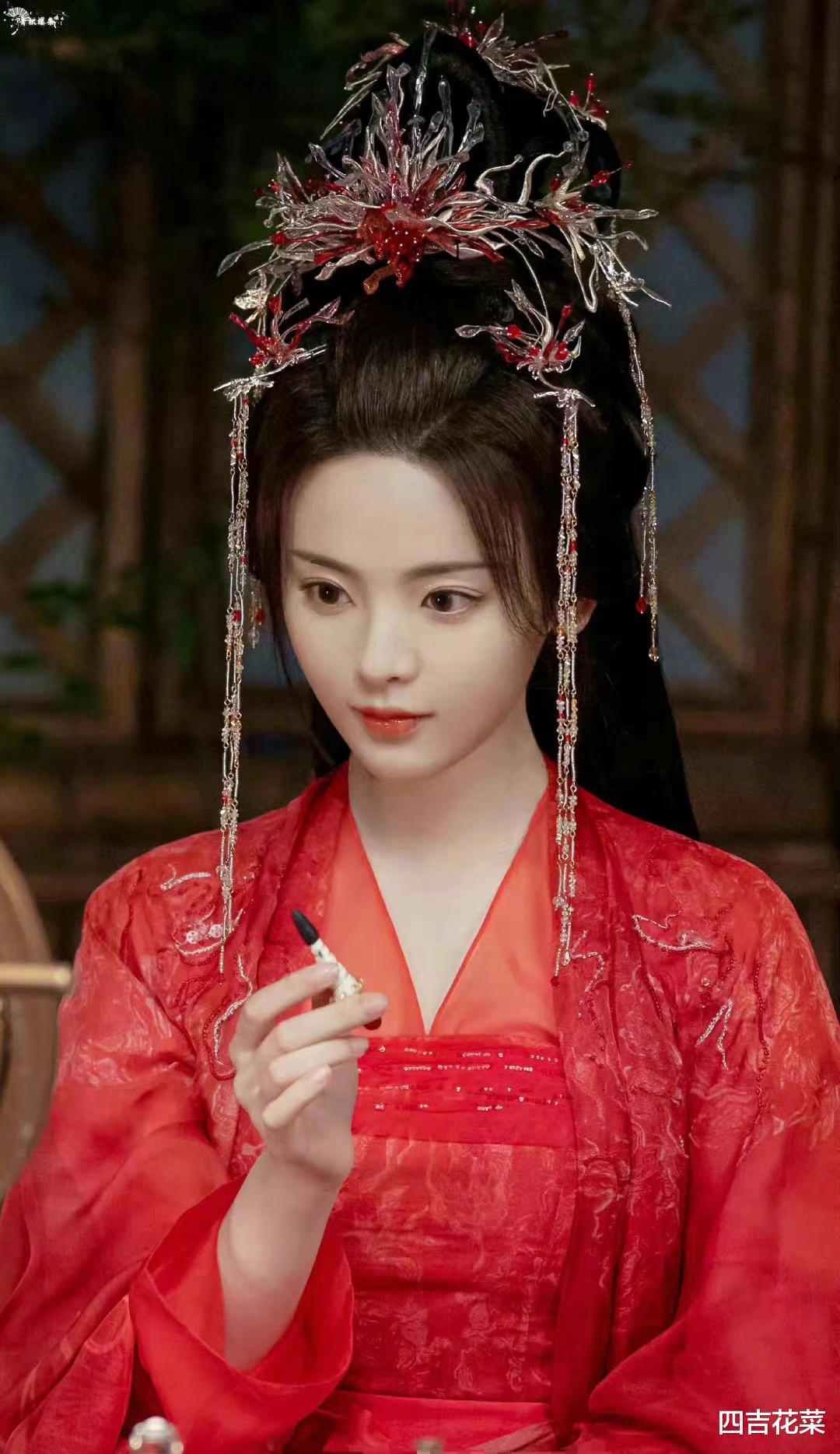 杨超越|为什么你get不到杨超越的美，人与人之间的审美鸿沟有多大