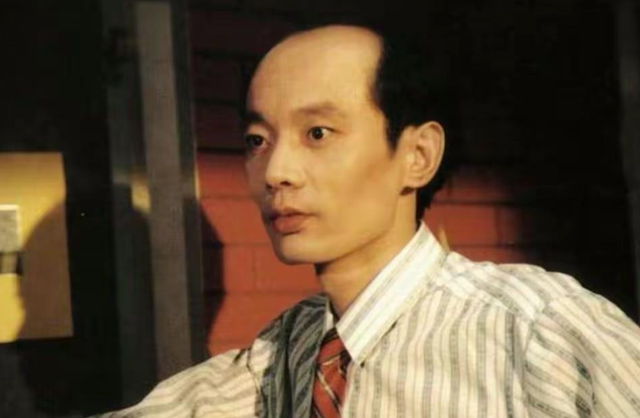 戴安娜王妃|葛优：自己“丁克”半辈子，却帮傅彪养了17年儿子，他图什么？