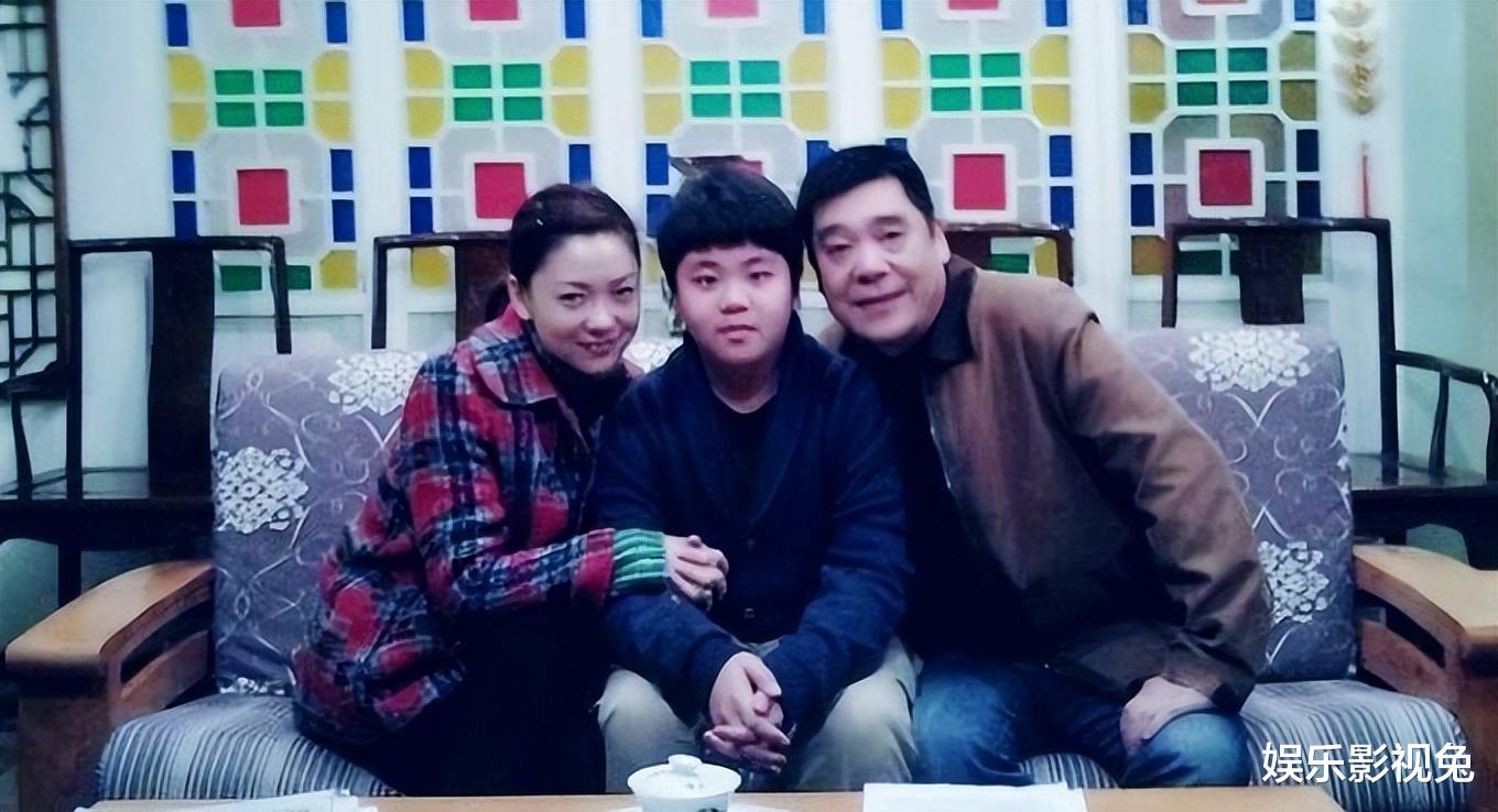 龚锦堂|“生子未必就是福”，《外来媳妇本地郎》是康伯在乡下养老后半生