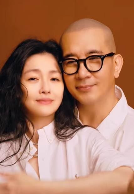 汪小菲|大S回应刷汪小菲信用卡购买再婚物品：对方出轨染病所以才报复性消费