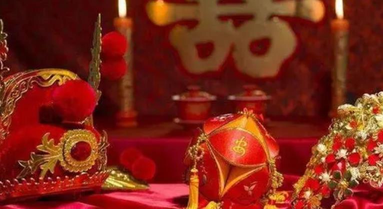 15年男子因车祸住院，陆续有17名女友探望，被曝光1年后重操旧业