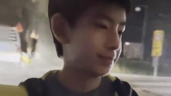 董洁|董洁晒与儿子的假期视频：13岁顶顶又长高不少，身高已超过妈妈！