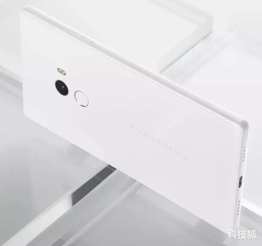 小米科技|先夸再骂，小米 12 为什么丢失性价比