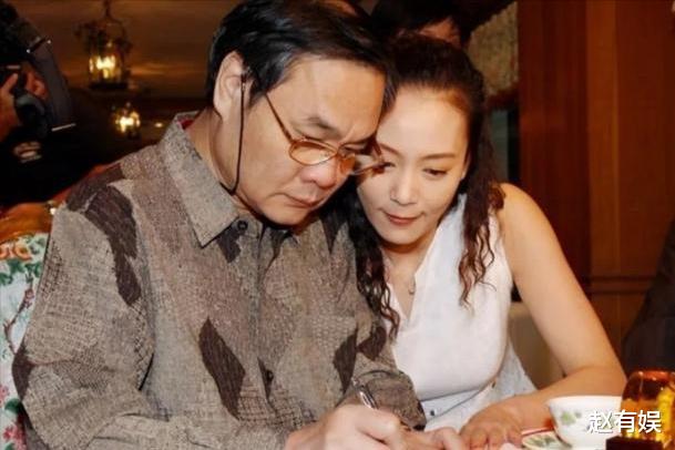 刘雪华|刘雪华：未婚先孕惨遭抛弃，发生意外无法当母亲，丈夫已离世11年