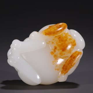 和田玉籽料|旧藏·和田玉籽料貔貅摆件