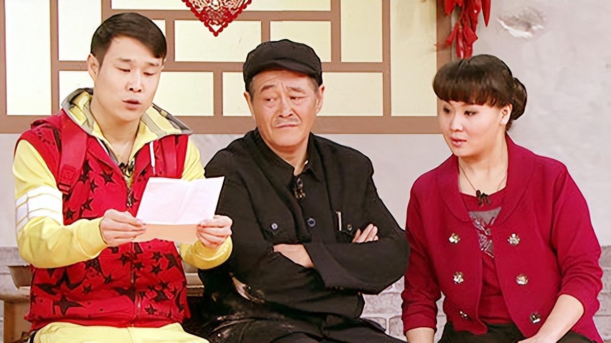 小沈阳|坎坷的小沈阳:与赵本山情同父子,走红后怎样对待结发妻?