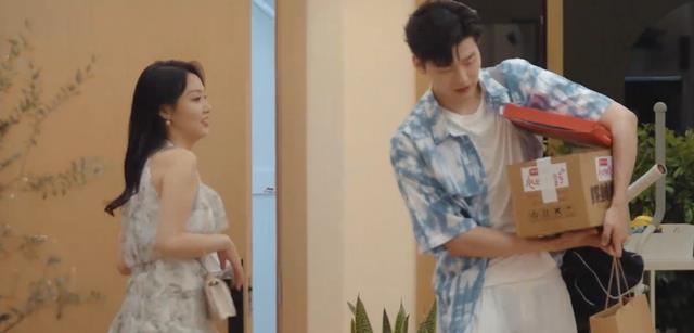 网球|《心动5》男一女二隐藏糖:网球约会、粉色花、螺蛳粉全是为秋怡