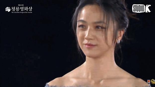 汤唯|汤唯在国内被嘲，在国外发光，拿下青龙电影节影后，汤唯杀疯韩国忠武路