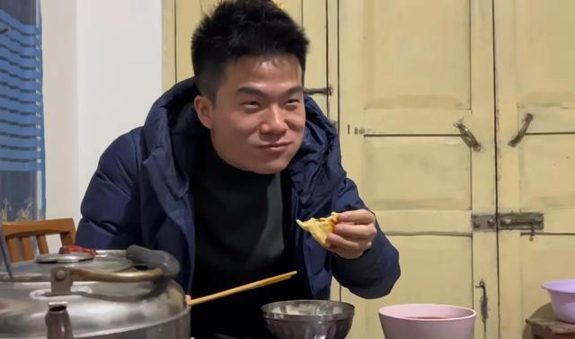 董宇辉|董宇辉逃过一“劫”,也错过了得冲击冠军的机会