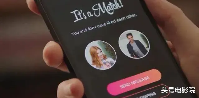 西蒙|8.3分！比杀猪盘还猛，帅哥骗子假冒钻石王子，这片看完不敢网恋