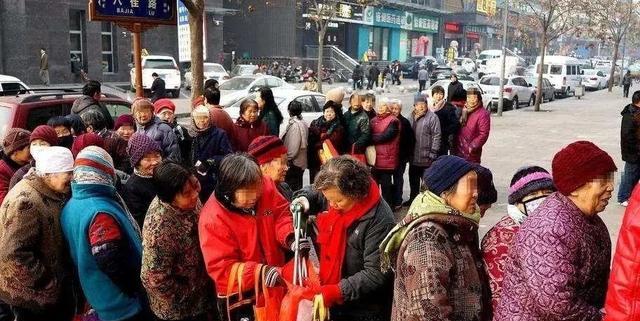 纪实：女子被人贩子拐卖，因买家嫌弃太胖惨遭割肾