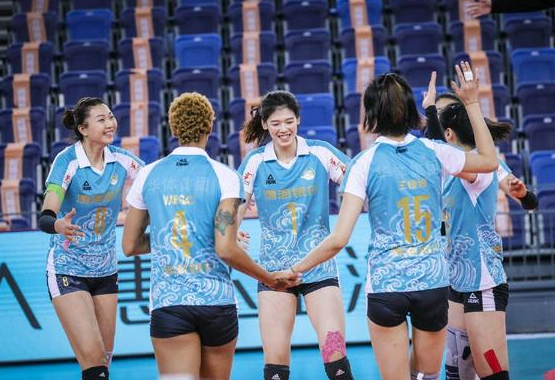 袁心玥|待官宣！李盈莹+袁心玥获认可，拒绝安逸=助力中国女排崛起