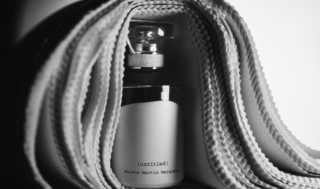 法国摄影师镜头里的“性冷淡”风，让商业摄影成为艺术大片