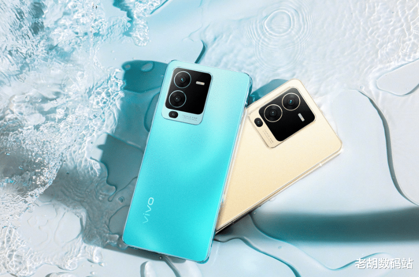 罗永浩|vivo S15系列独占鲁大师排行榜两大席位，是目前最值得入手手机