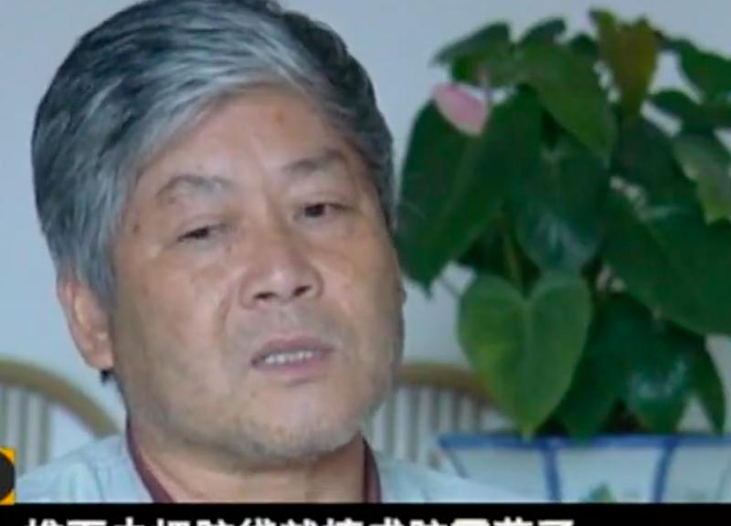 04年男子有1妻2女友被杀,女友:家暴我36次,花光我钱还不娶我杀
