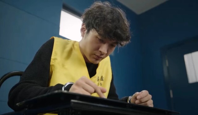 吴谢宇|?《底线》：吴谢宇弑母案背后，天之骄子的成长经历，让人不寒而栗！