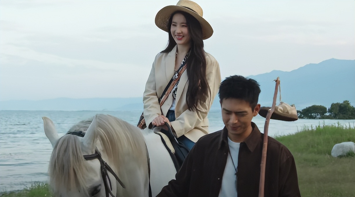 相声|刘亦菲新剧仅播2集,收视率第一!湖南卫视抓到“黑马剧”了