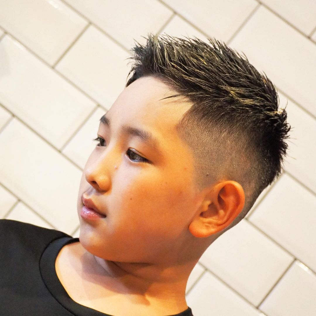 睡眠 小男孩发型15款,又帅又精神,你儿子值得拥有