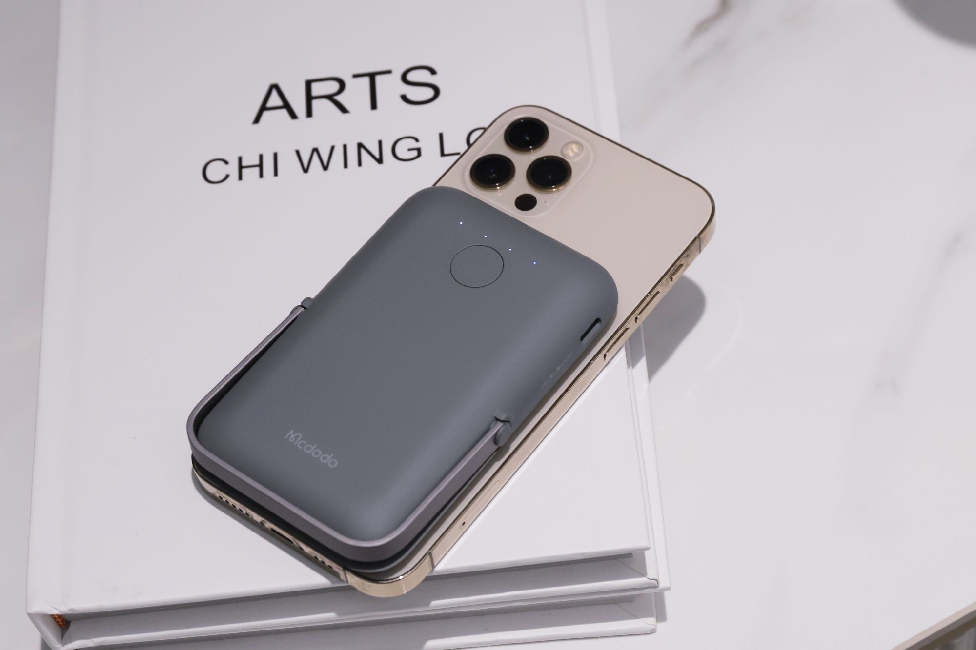 充电宝|可立可躺的磁吸充电宝,随身充电太方便了!