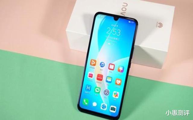 华为nova8|华为nova8 SE跌至新低价,2022年,到底值不值得入手呢?