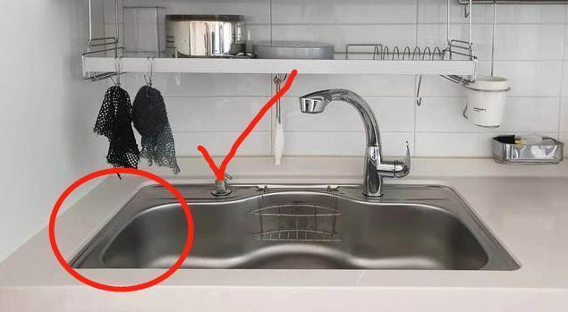 初次装修啥也不懂,连踩厨房装修7大坑,如今家里饭都没人去做了