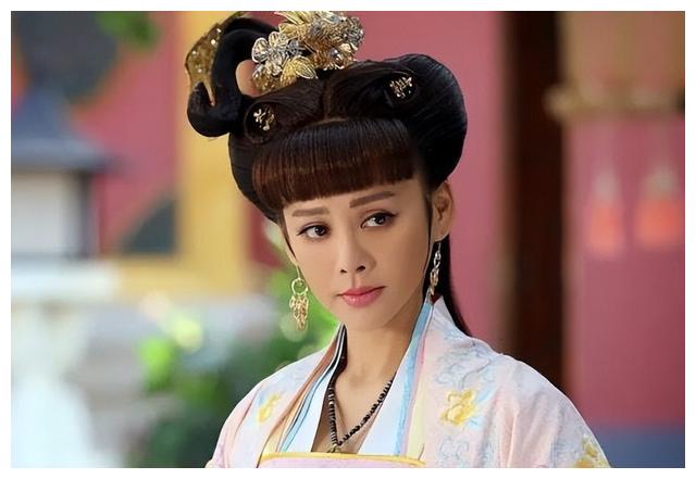 明星 颜值封印!明明是花容月貌的女明星,却都被这奇特的造型给坑了