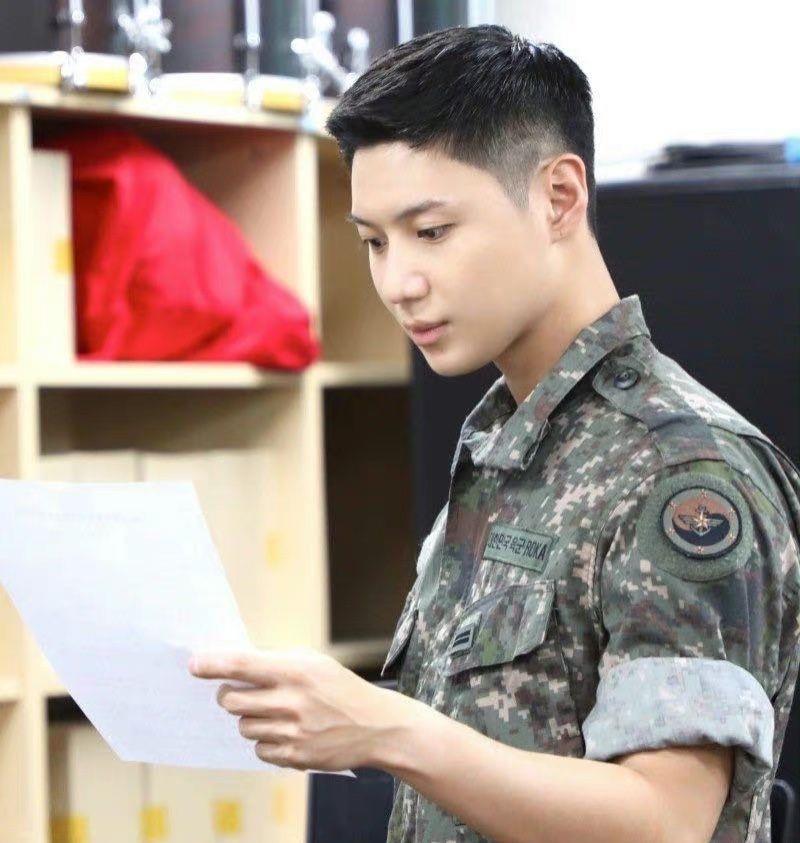 李泰民|泰民因抑郁症转为替补役被指「艺人特例」!