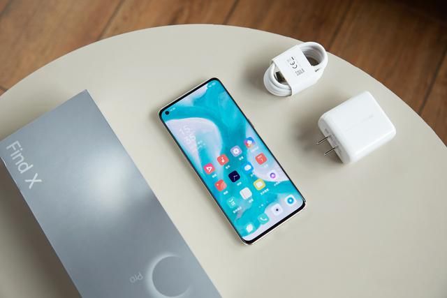 OPPO|2021年市场微跌竞争依旧激烈,苹果和绿厂这波攻势太强