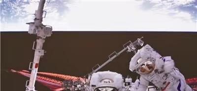 祝贺!刘洋大校,成功出舱,成为我国第二位女性航天员太空行走