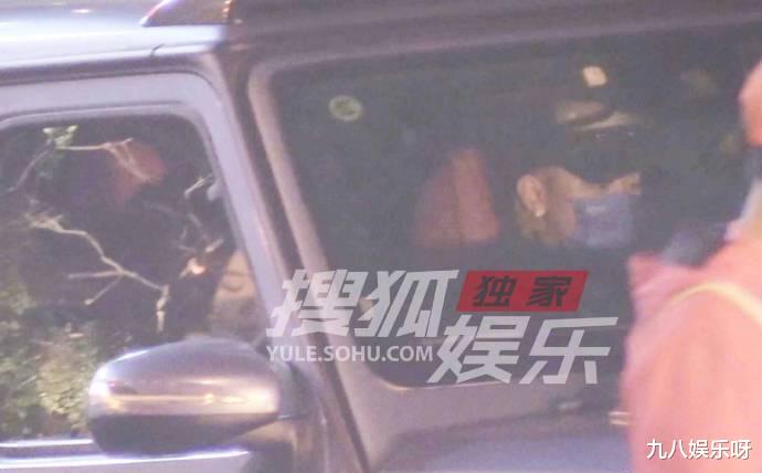 黄子韬|黄子韬、徐艺洋，一个月被拍到两次，路人：不官宣是还没追到手？