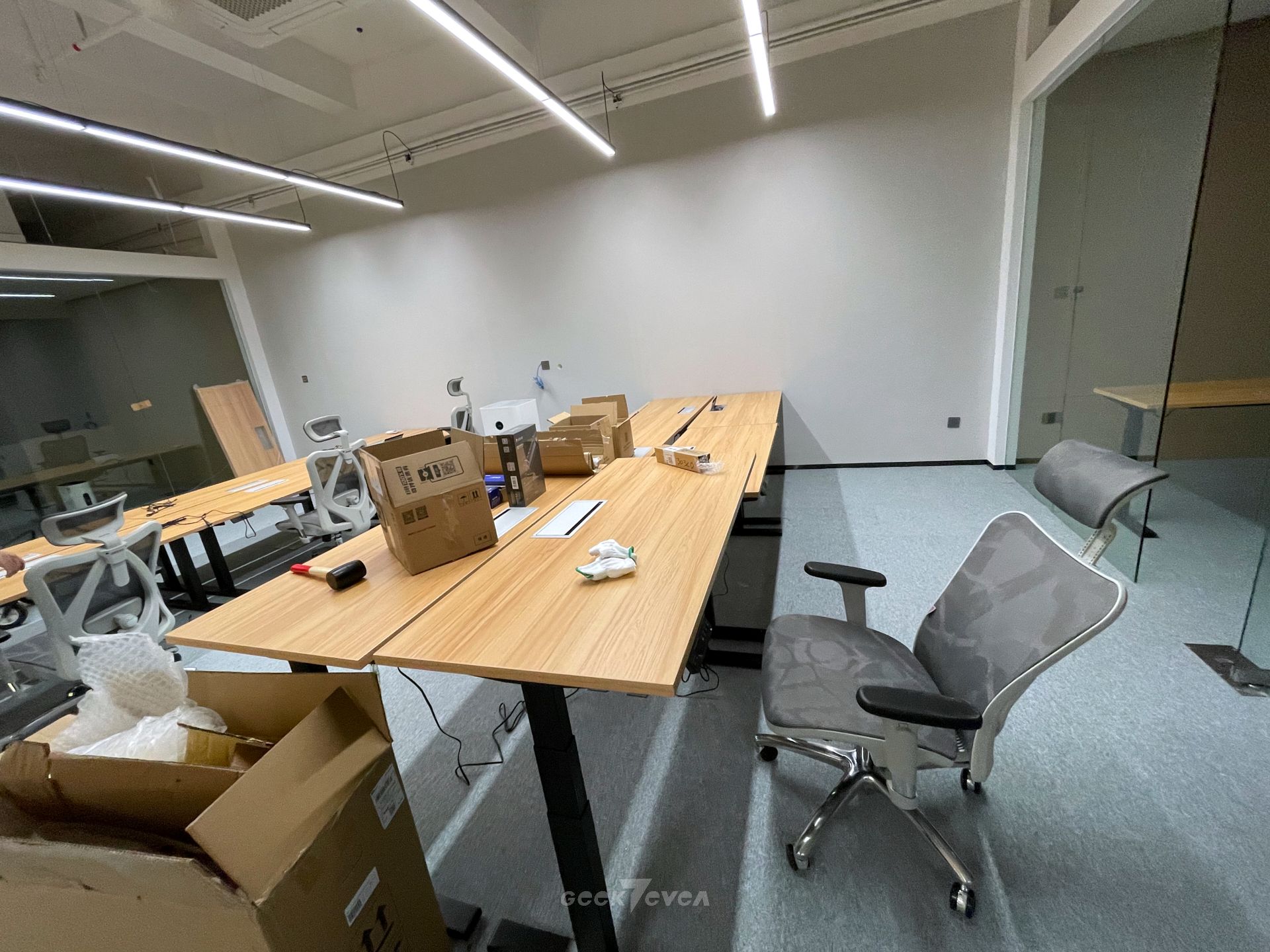 ?给自己一个舒服干净的办公环境，工位桌搭心得分享